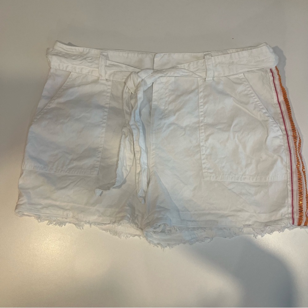 Trina Turk x INC EUC Linen Blend Fringe Shorts White Beaded Size 10